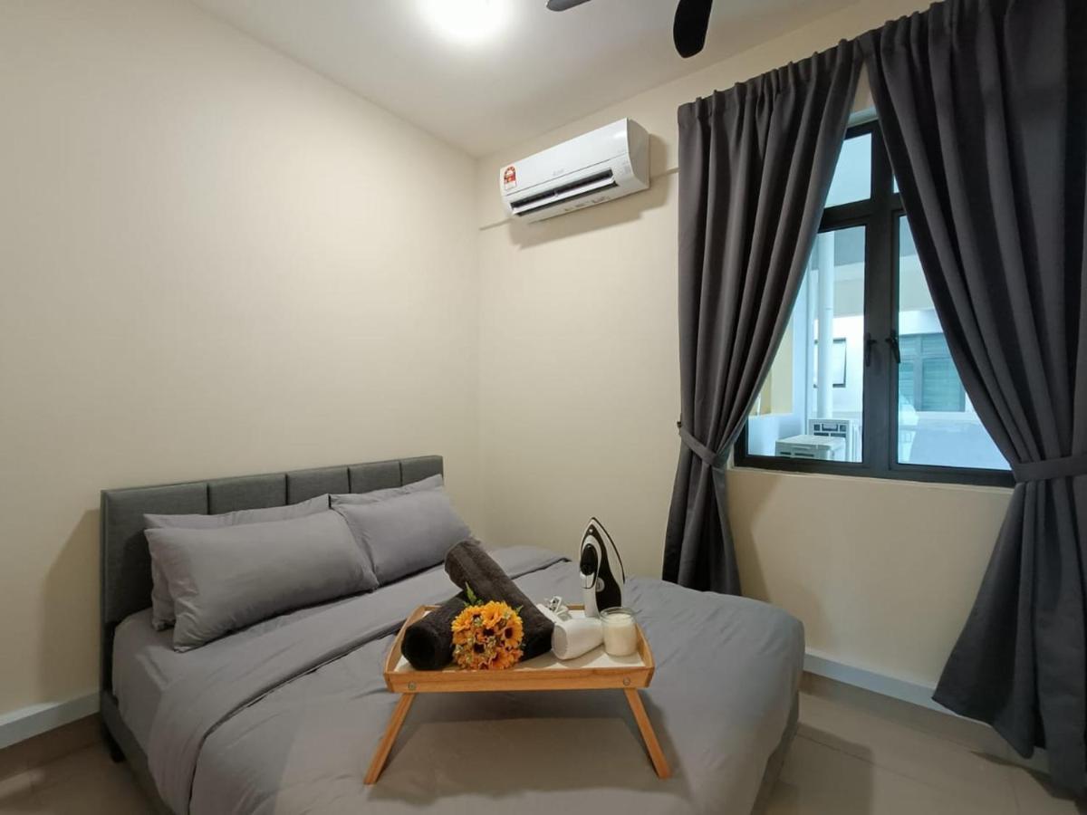Apartamento Arc Austin Hills Residensi By Antlerzone Johor Bahru Exterior foto