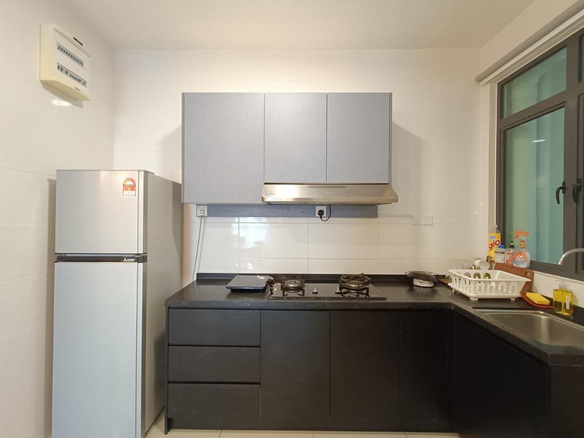 Apartamento Arc Austin Hills Residensi By Antlerzone Johor Bahru Exterior foto